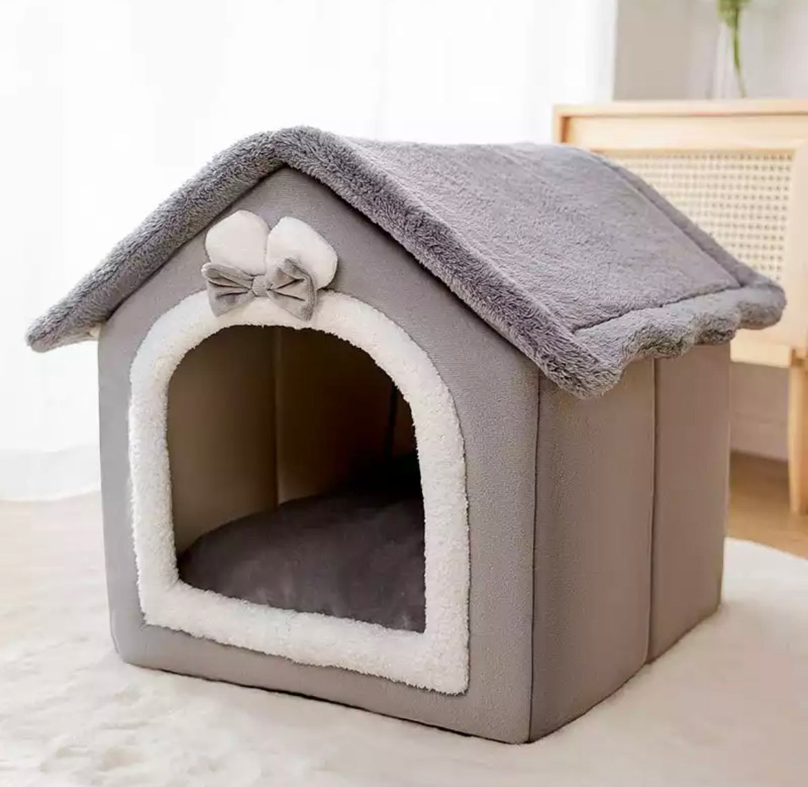 Indoor dog and cat house 3